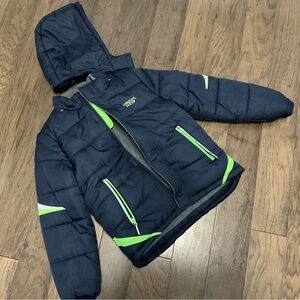 LIKE NEW! London Fog® Boys 10-12 Hooded Puffer